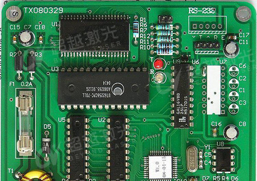 PCB電路板用激光打標(biāo)機的效果